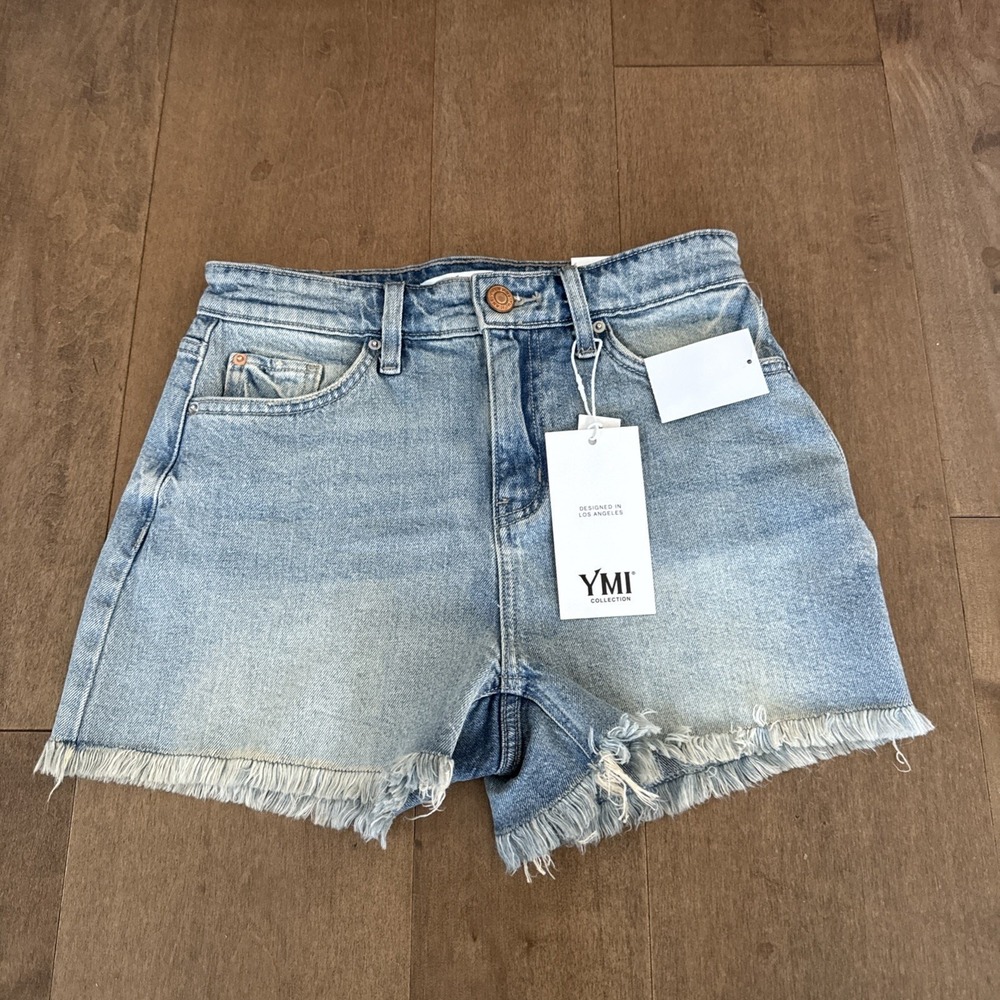 YMI Jeans Shorts Women's Sz 3 High Rise Stretch Logo NWT 3" Inseam
